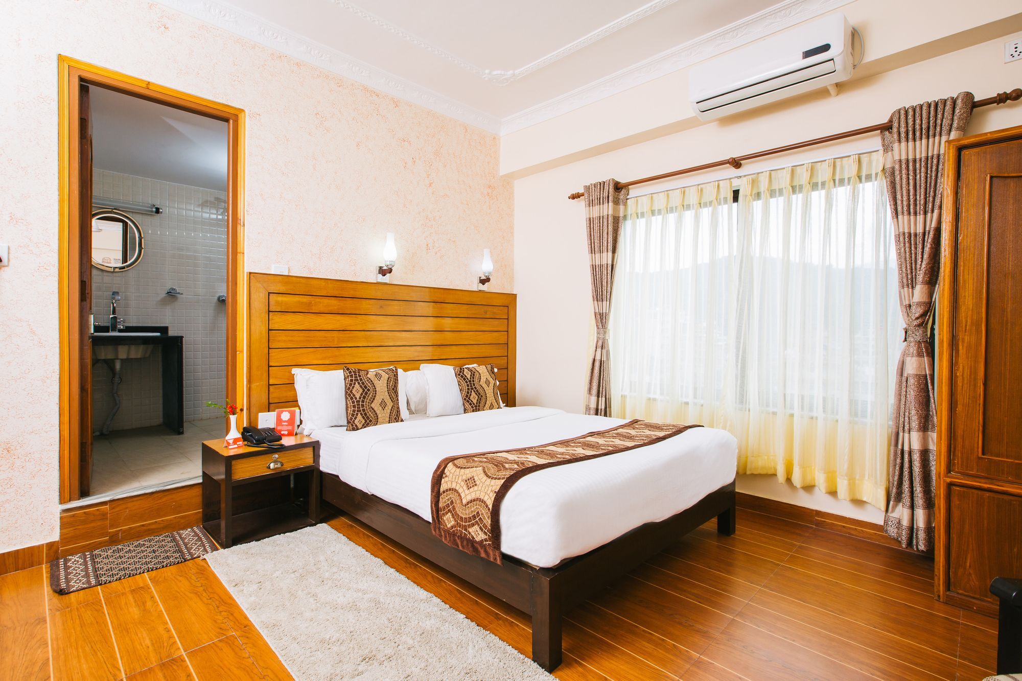Hotel Romantica Pokhara Exterior foto