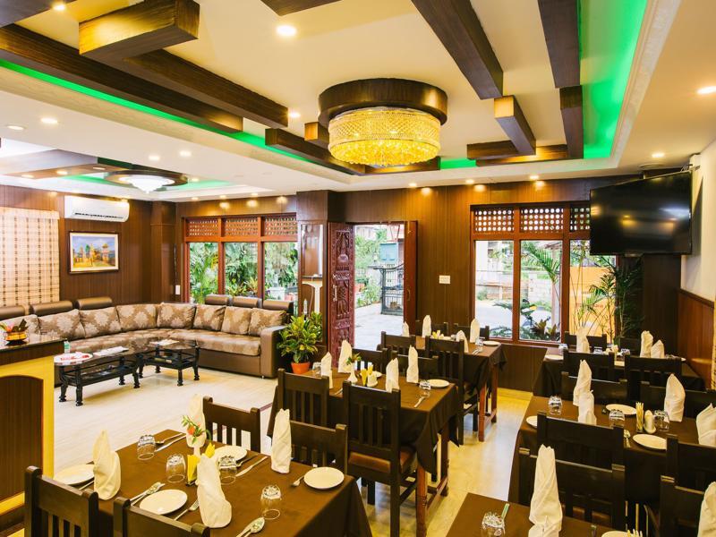 Hotel Romantica Pokhara Exterior foto